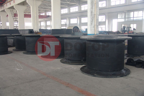 Supper Cell Rubber Dock Fender with UHMWPE Steel Frame