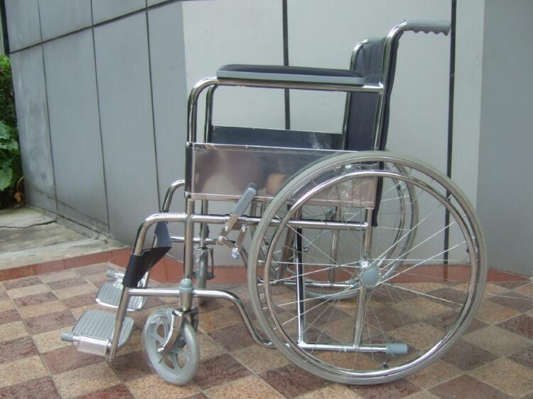 Steel Manual Wheelchairs From Chinese Professional Manufacturer (THR-F809)