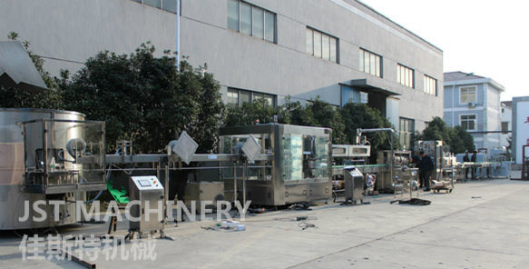 Complete Juice Filling Packing Machine