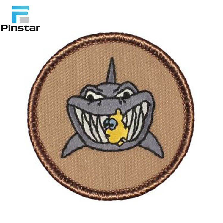 China Direct Factory Custom Shark Shaped Embroidery Patches for Clothes