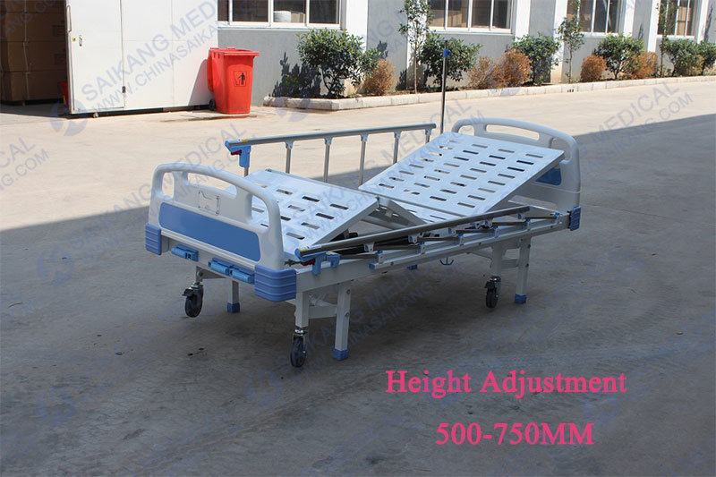 Sk017-1 China Factory Detachable Hospital Sick Bed 3 Functions