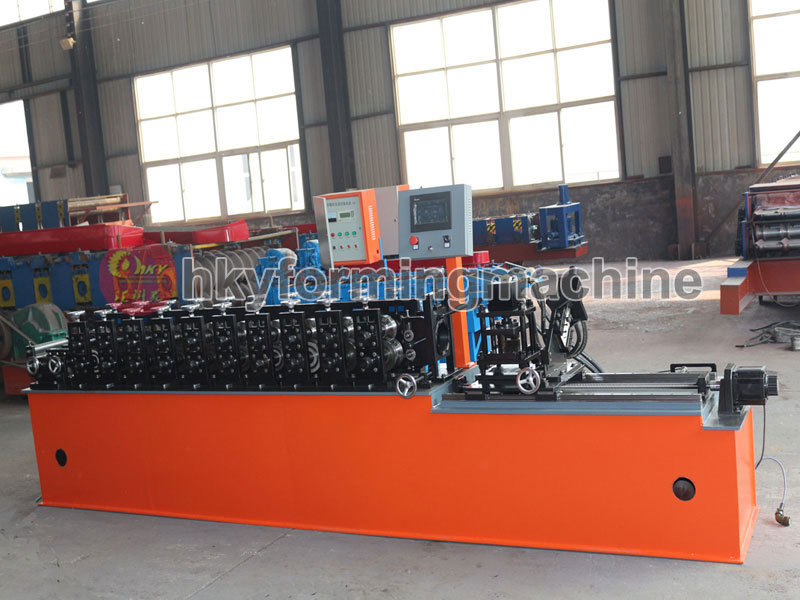 Pre Cutting C Z U Shape Roll Forming Machine Line