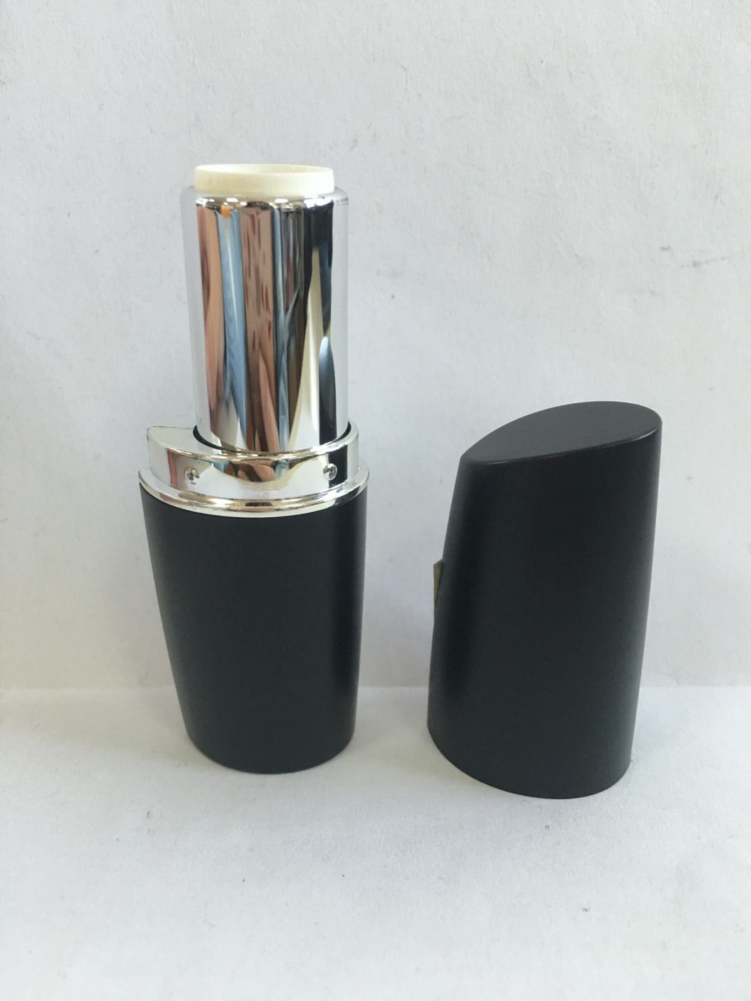 Ellipse Plastic Lipstick Case Pd-268