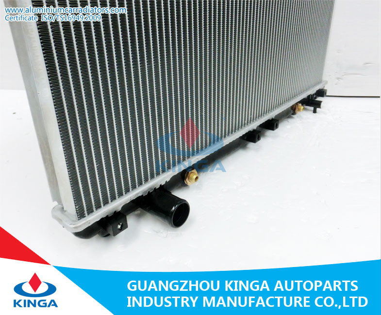 Auto Spare Parts Car Radiator for Toyota Camry 95-96 Mcv10/MCX10 3.0