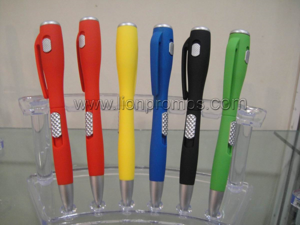 Cheap Promotional Gift Pen with Flashlight