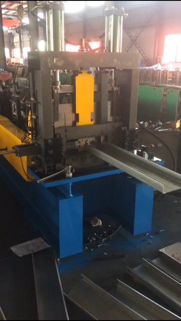 C Purlin Roll Forming Machine