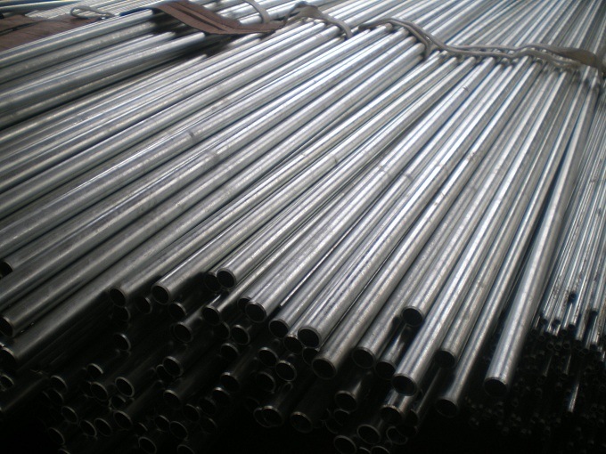 Galvanized Seamless Steel Pipe