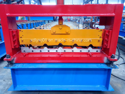 Trapezoid Pattern Roofing Metal Roof Tile Roll Forming Machine