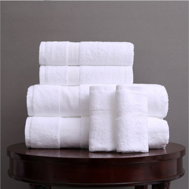 Customized 100% Cotton Dobby White Embroidery Star Hotel Bath Towel