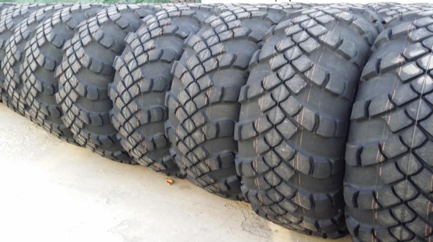 Heavy Country Cross Tire Super Military Tire 1500*600-635 1600*600-685