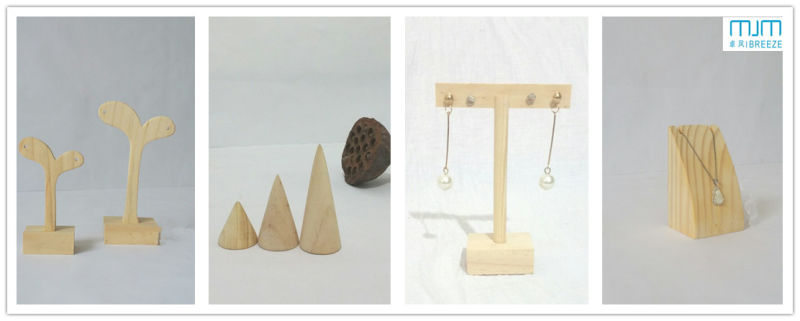 Natural Handmade Cylinder Shape Wooden Jewelry Display Rack