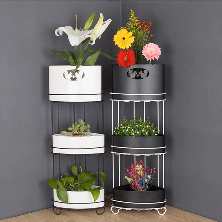 Creative Corner Metal Flower Pot