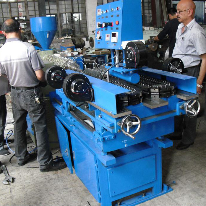 Plastic Corrugated Pipe Prodution Line/Forming Machine (SJ-45/28HY)