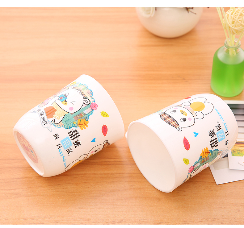 Promotion Gift Wholesale Durable Plastic Couple Tooth Cup Water Cartoon Mug