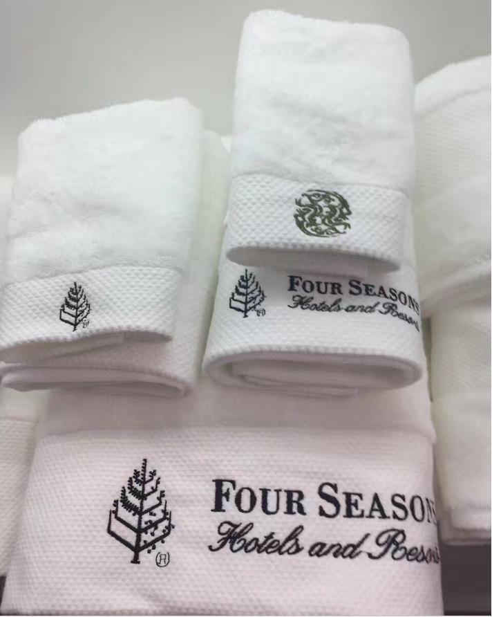 Embroidery Cotton Bath Towel for Hotel