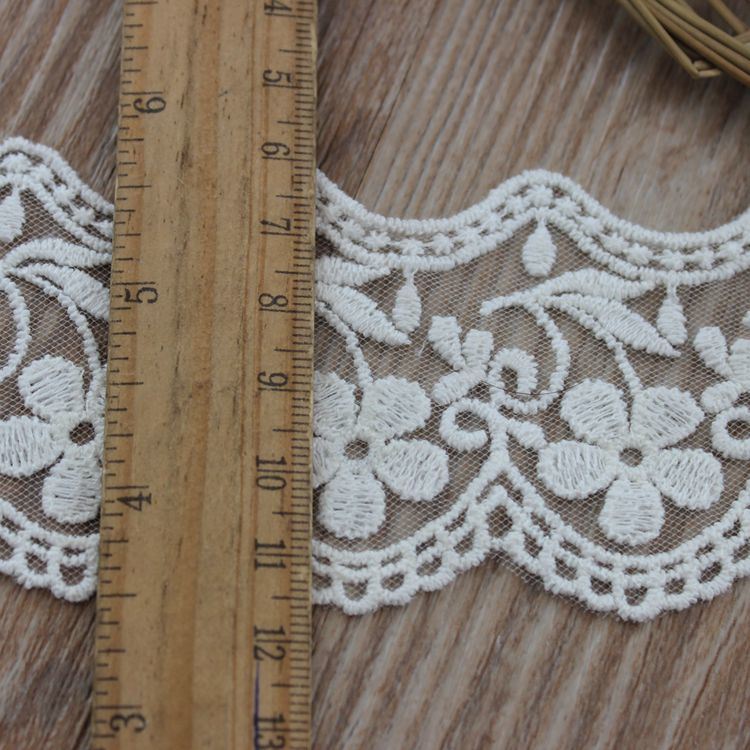 Fashion Embroidery Lace for Decoration