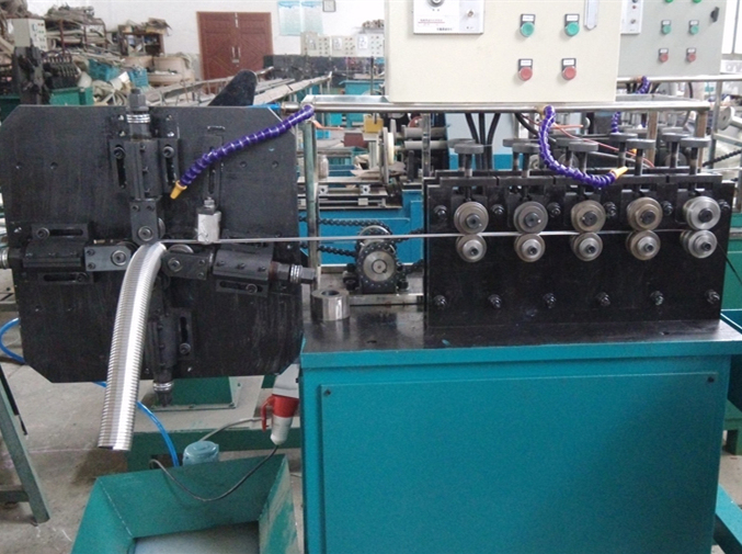 Strip Wound Exhaust Pipe Forming Machine