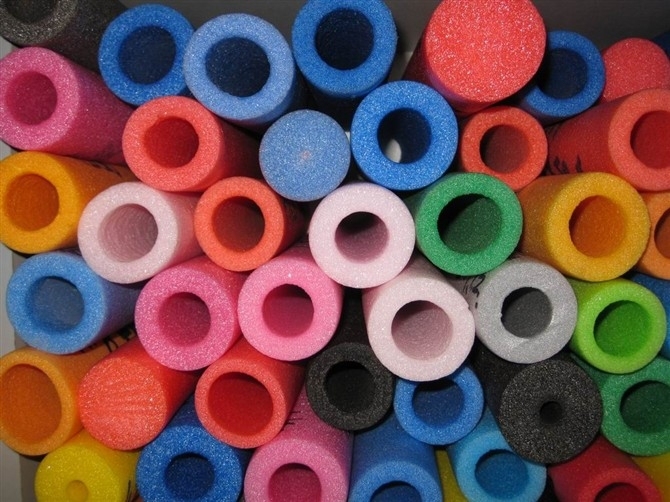 Plastics China PE Foam Pipe Forming Extrusion Machine
