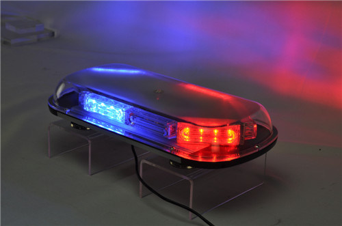 Linear 32W Police Car Mini Light Bar with Magnetic Mounting