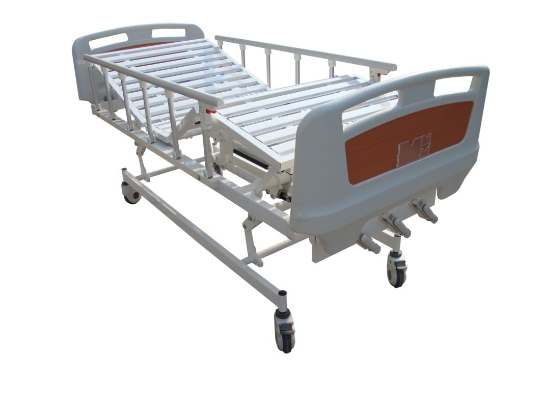 2018 Latest Model Three Cranks Manual Medical Bed
