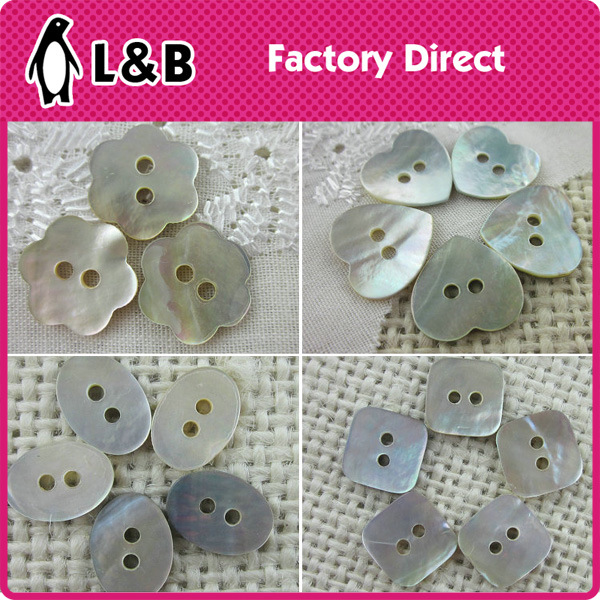 2/4 Holes Nature Japanese Agoya Shell Button