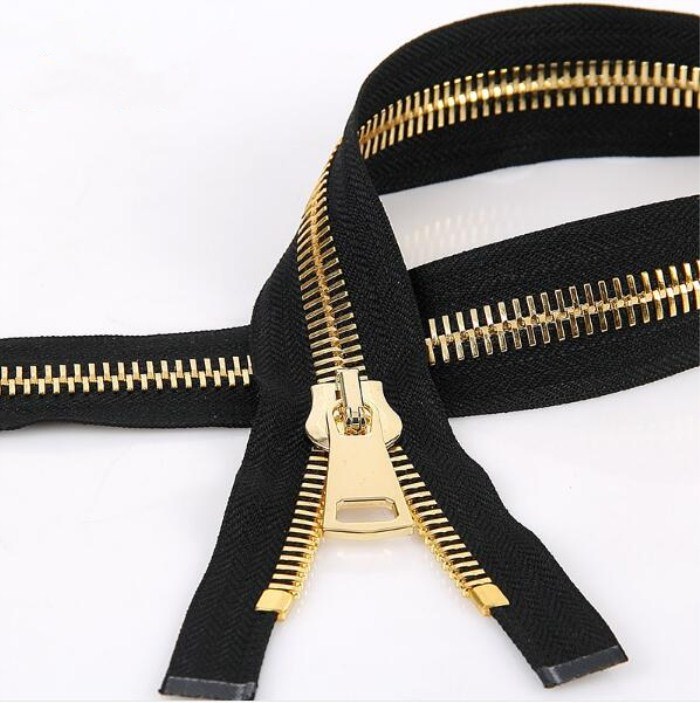 8# Metal Zipper, Euro Teeth a/L Open End for Fashion Cloth