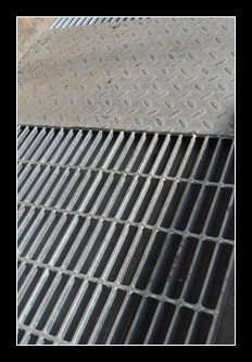 Black Pressure Welded Steel Grating