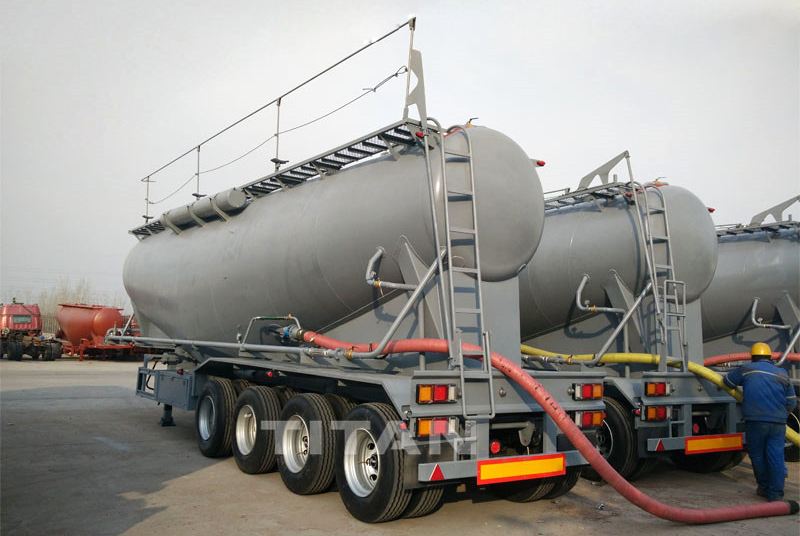 3 Axle 35/40/45/60cbm Steel Fly Ash/Bulk Dry Silo/Cement Bulker Carrier Trailer/Powder Material Tank Tanker Truck Semi Trailers with Engine Compressor