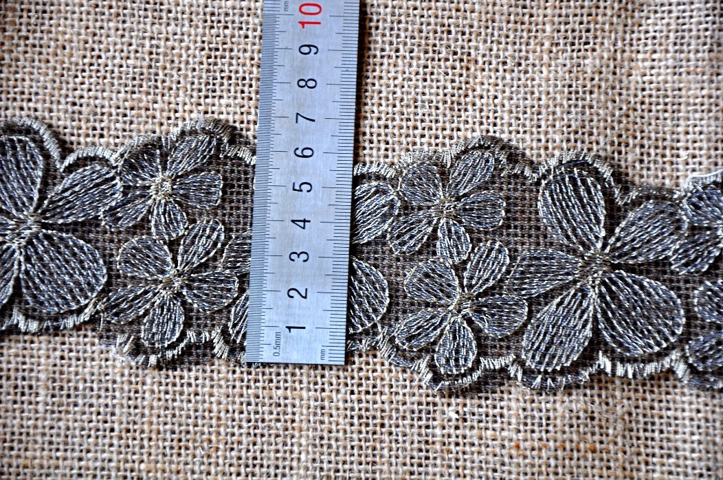 High Quality Fashion Embroidery Lace for Garment Accessories