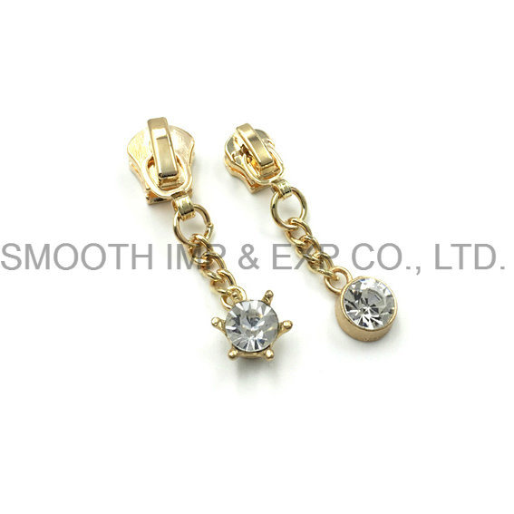 Custom Fashion Metal Pearl Diamond Rhinestone Zipper Puller Garment Accessories