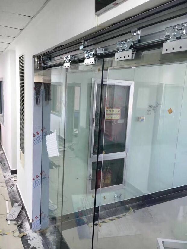 Frame Automatic Sliding Door Opening Mechanism