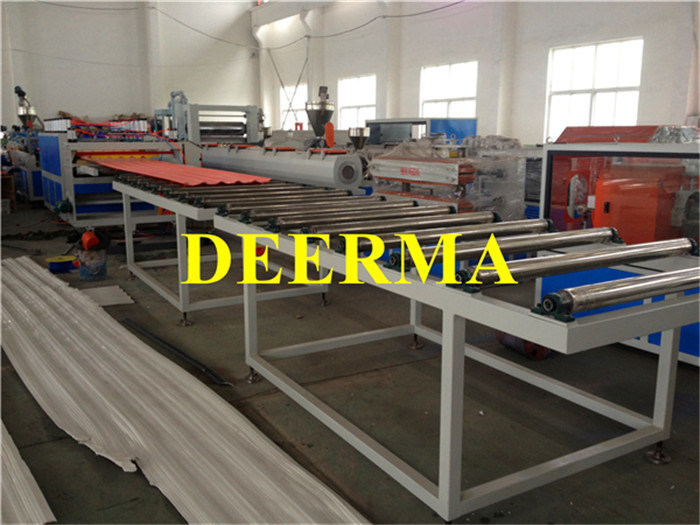 China PVC Roof Tile Making Machine / China PVC Roof Tile Making Machine with Asa / PVC Corrugated Roofing Sheet Tile Making Machine