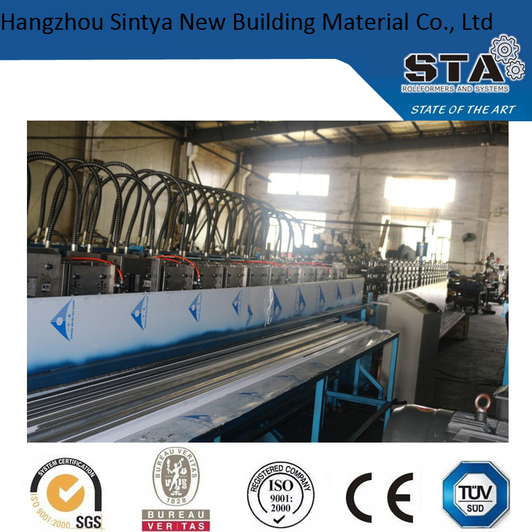 ISO Colored Metal Ceiling T Grid Hydraulic Pressure Roll Forming Machine