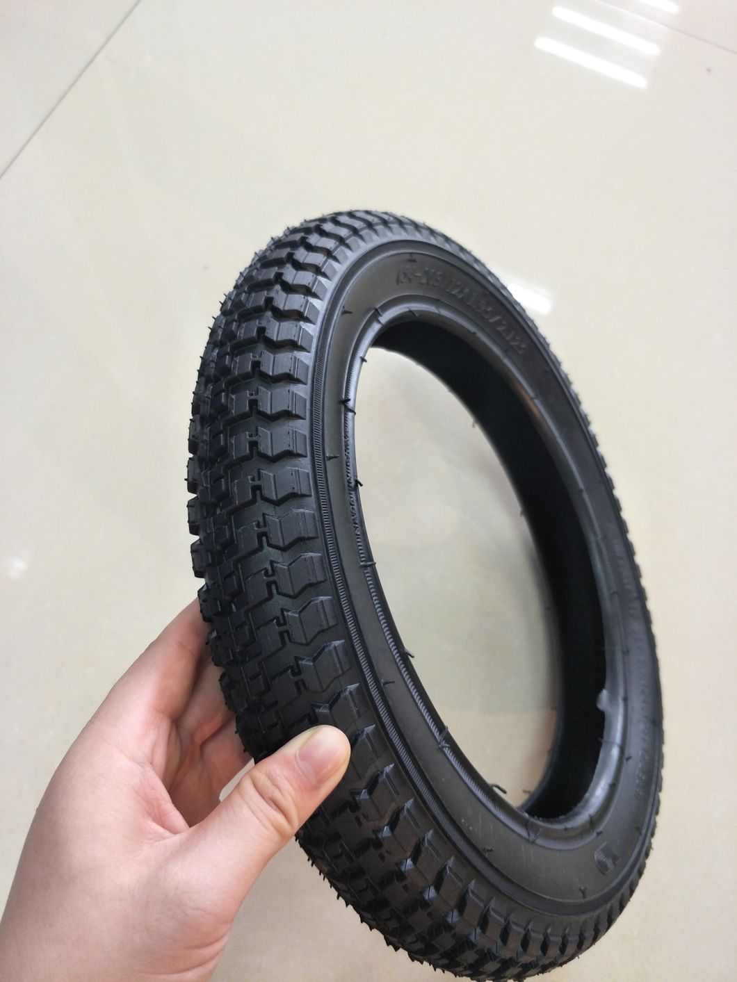 Good Quality MTB Mountain Bicycle Nylon Tyre 27*1 1/4 26X2X1-3/4