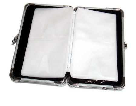 China Supplier 32 CD DVD Aluminum Storage Case