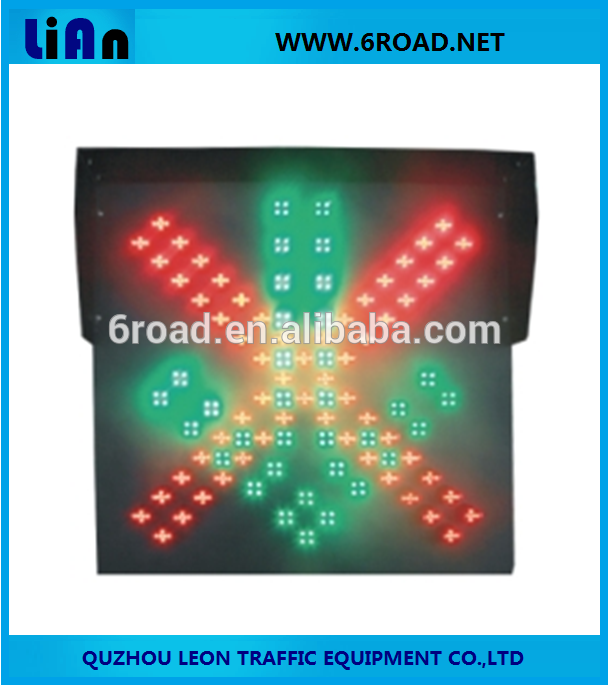 Solar Mobile Four-Sides Arrow Direction Red Green Color Traffic Light