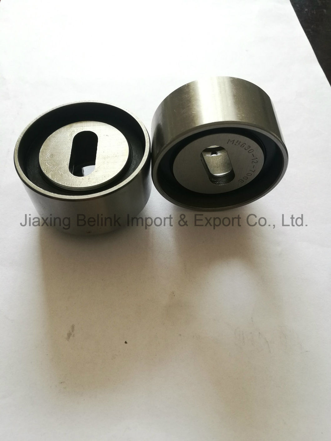 Tension Pulley Idler Bearing Belt Tension Pulley Auto Bearings MB630-12-700e
