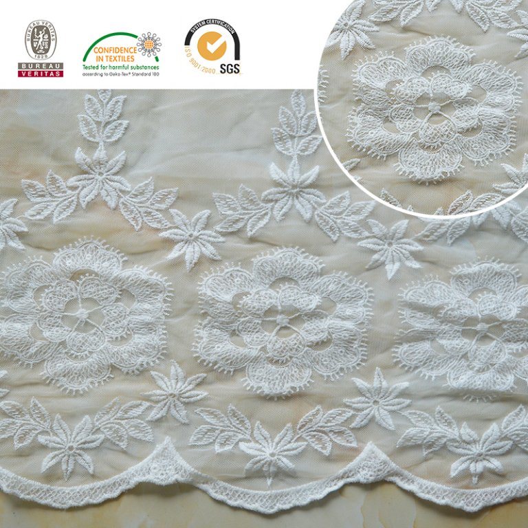 2017 Lace Fabric Floral Pattern Melt Poly Beautiful E30023