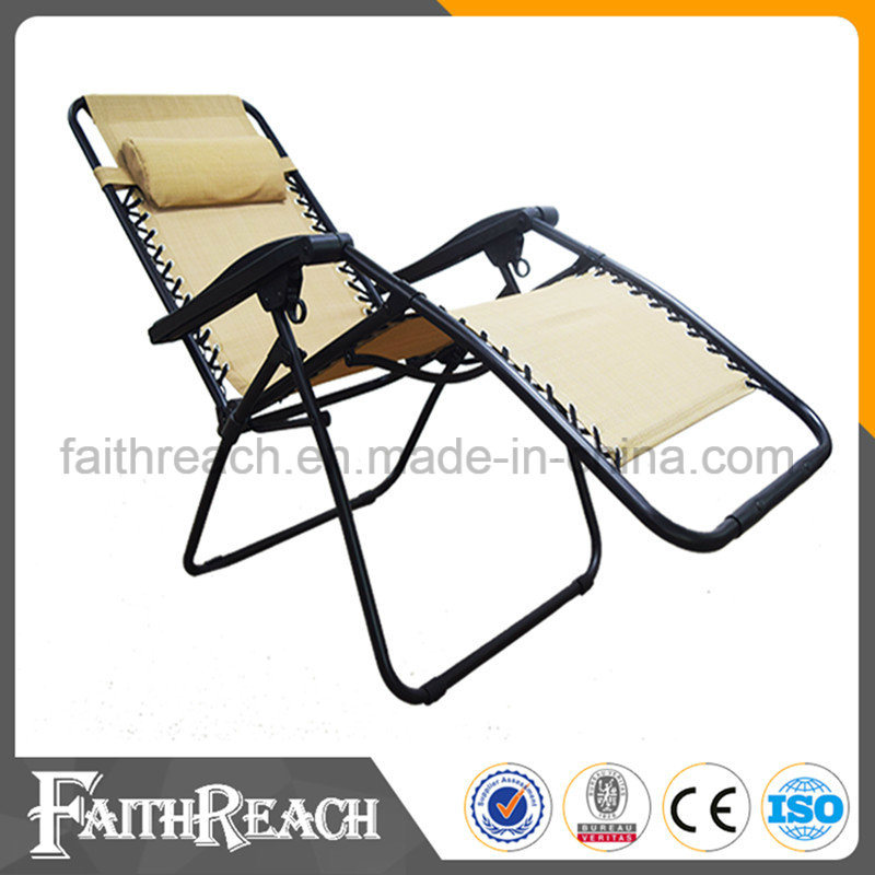 Outdoor and Indoor Folding Zero Gravity Folding Beach Chair