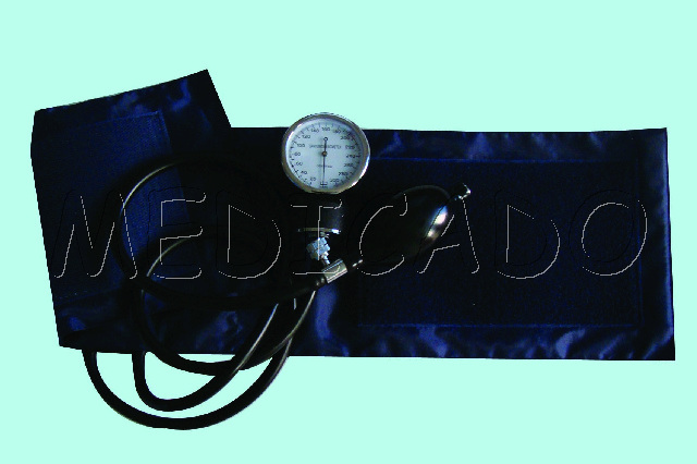 Aneroid Sphygmomanometer with Stethoscope (QDMH-7005)