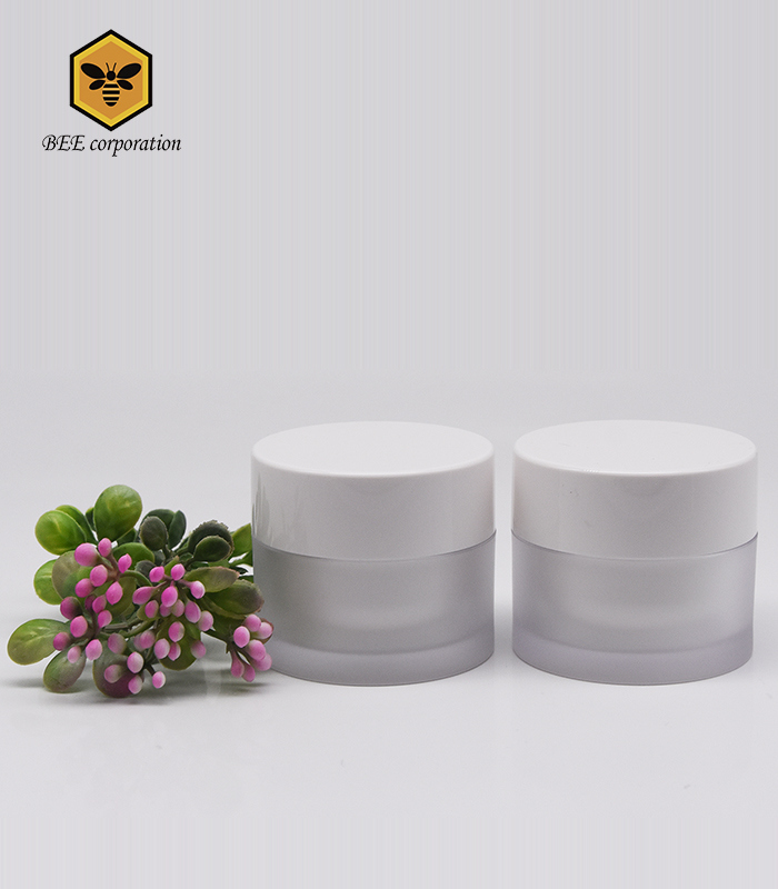 Plastic Bottle Cream Jar for Cosmetic Packaging (POK-30)