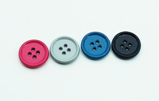 Painted Color 4 Hole Metal Buttons Alloy Sewing Button for Garments