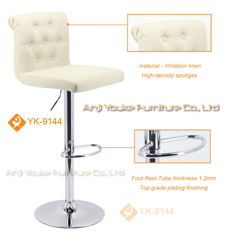 Popular Style Fabric Club Bar Chair with Footrest