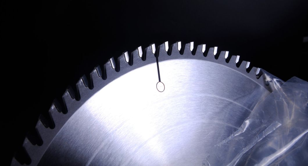 Tct Carbide Circular Saw Blade for Wood Universal Cutting.