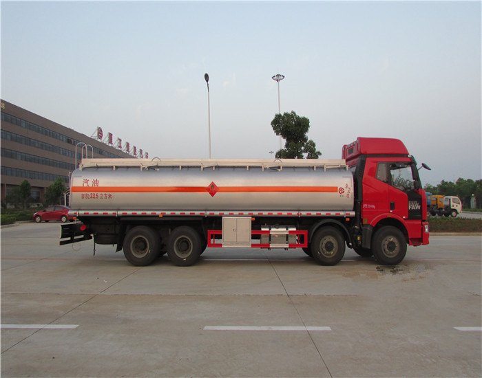 15000liters Oil Tanker Truck Capacity 15m3 Fuel Tank Truck