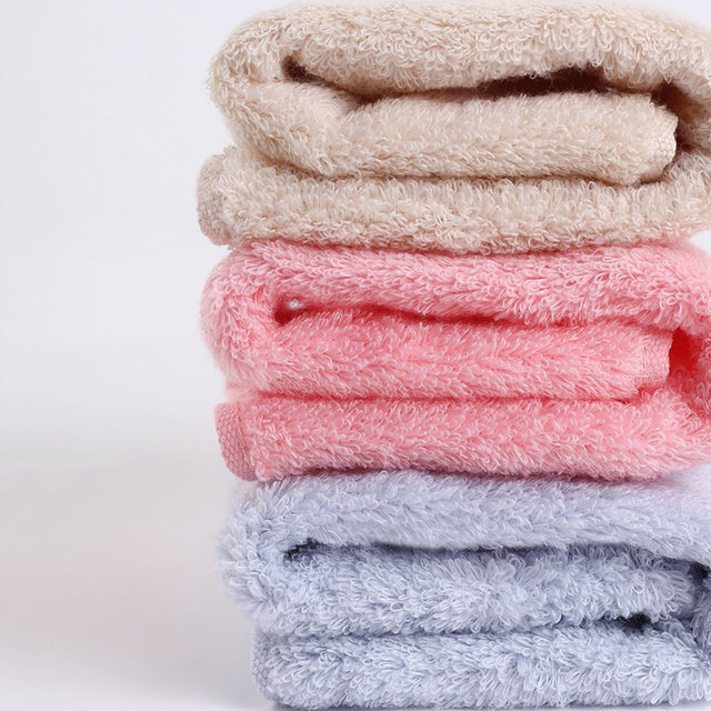 Super Soft Plain Dyed Hand Towels in Bulk