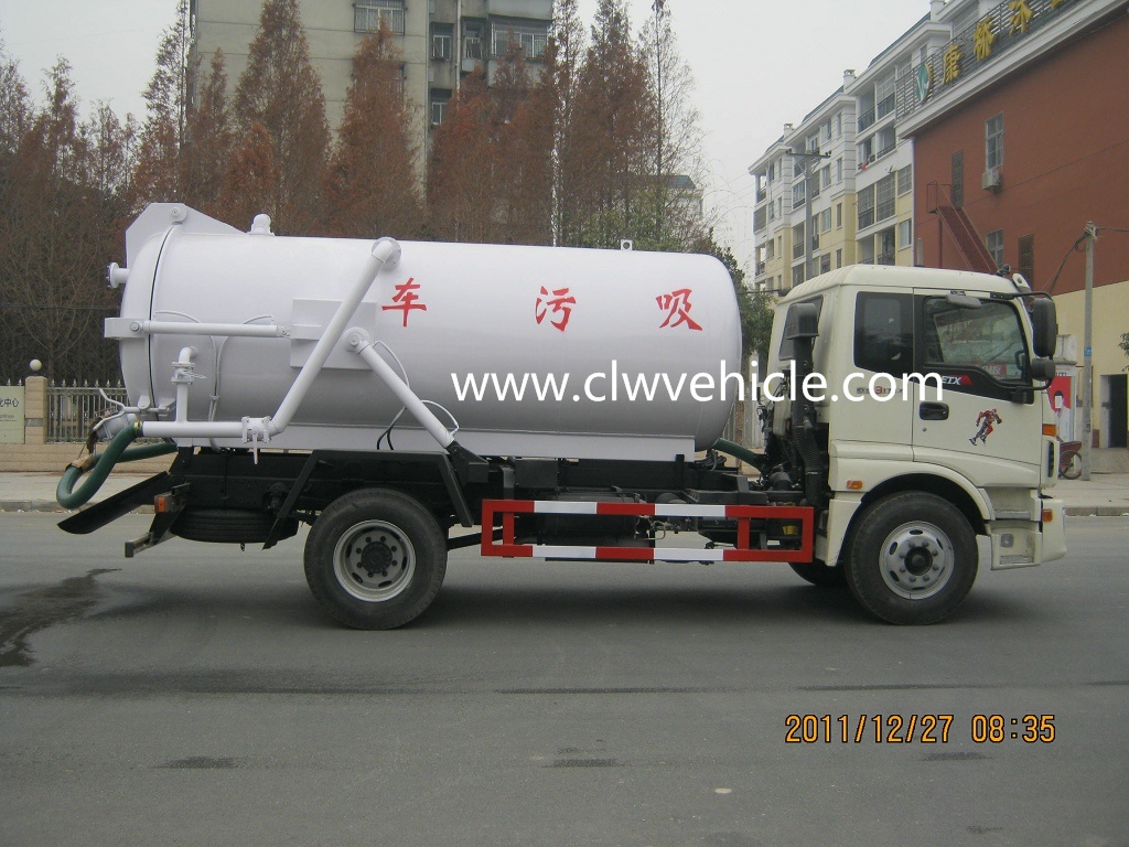 Mini 5000liters 5m3 Vacuum Sewage Sucker Truck for Sanitation