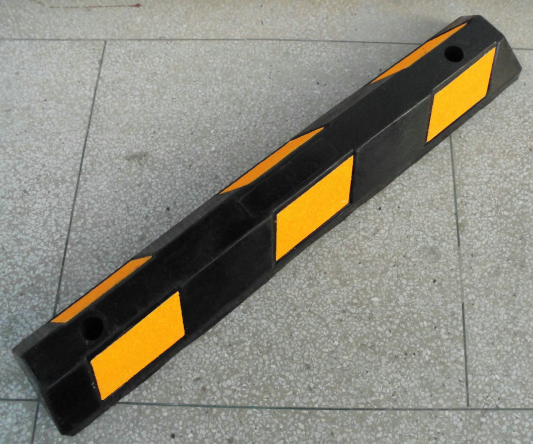 1.65m Long Rubber Car Parking Safety Wheel Stopper