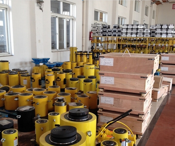 100 Ton Double Acting Quick Oil Return Hydraulic Cylinder (RR-100200)