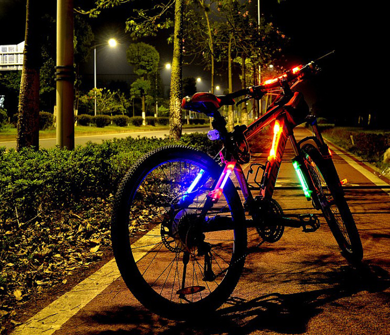 Bicycle Light Cycling Taillight LED Flash Portable Safety Warning Rear Lamp